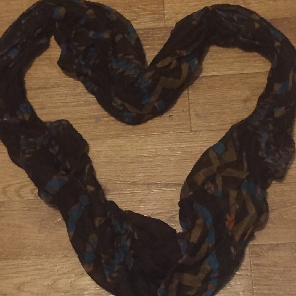 Infinity scarf